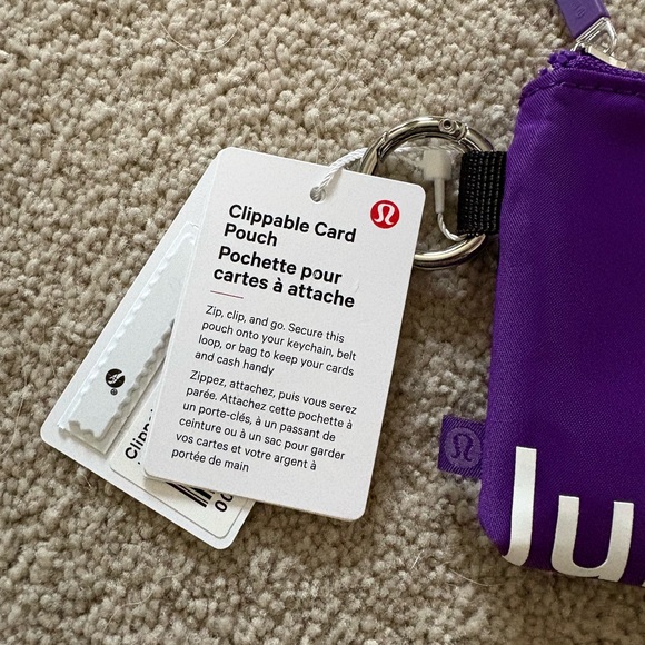 Lululemon Clippable Card Pouch NWT college purple - Picture 2 of 5